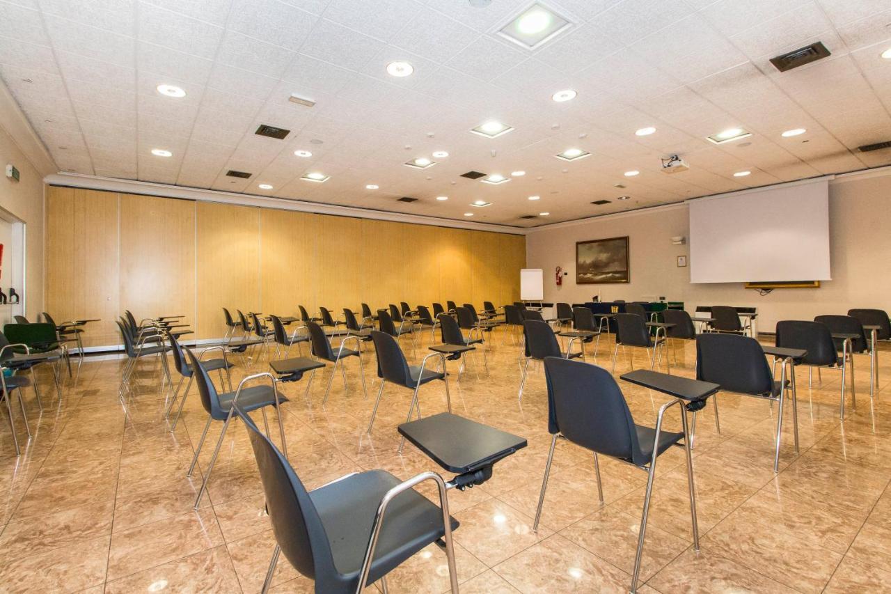 Hotel Royal Torino Centro Congressi Buitenkant foto