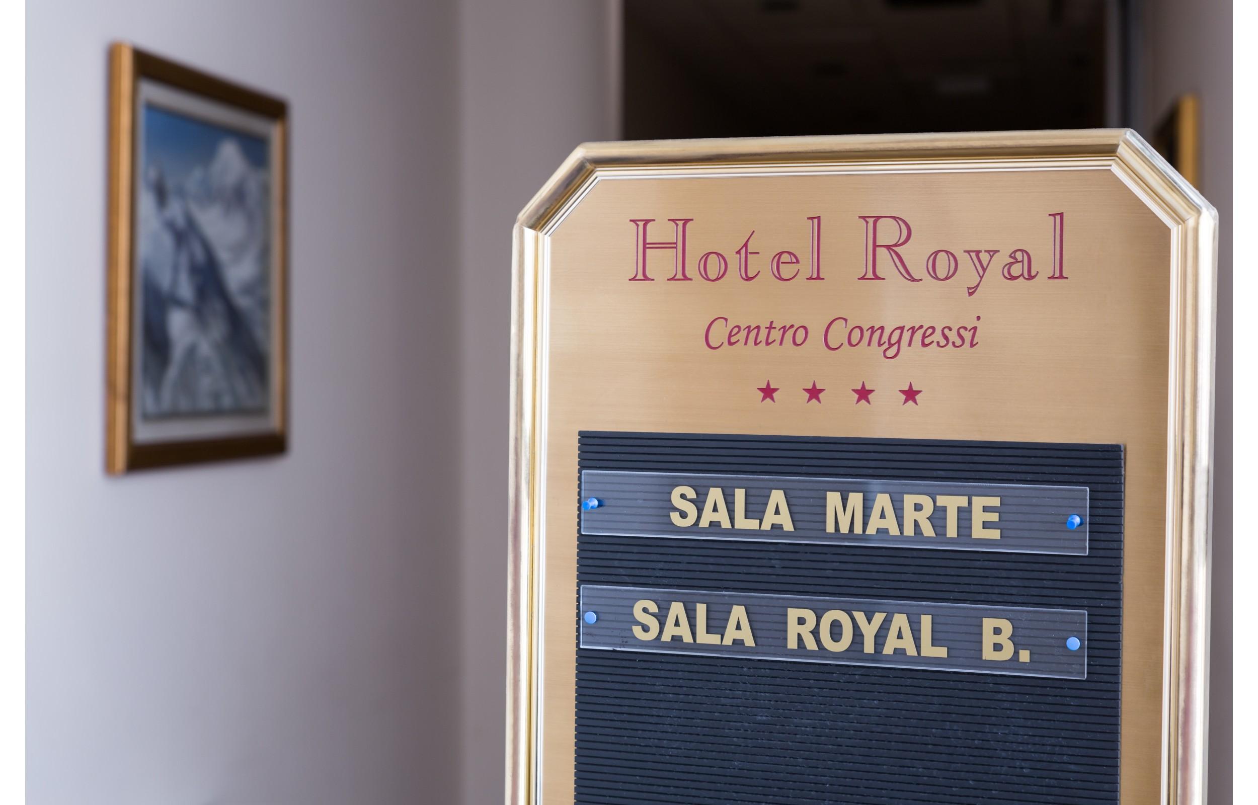 Hotel Royal Torino Centro Congressi Buitenkant foto