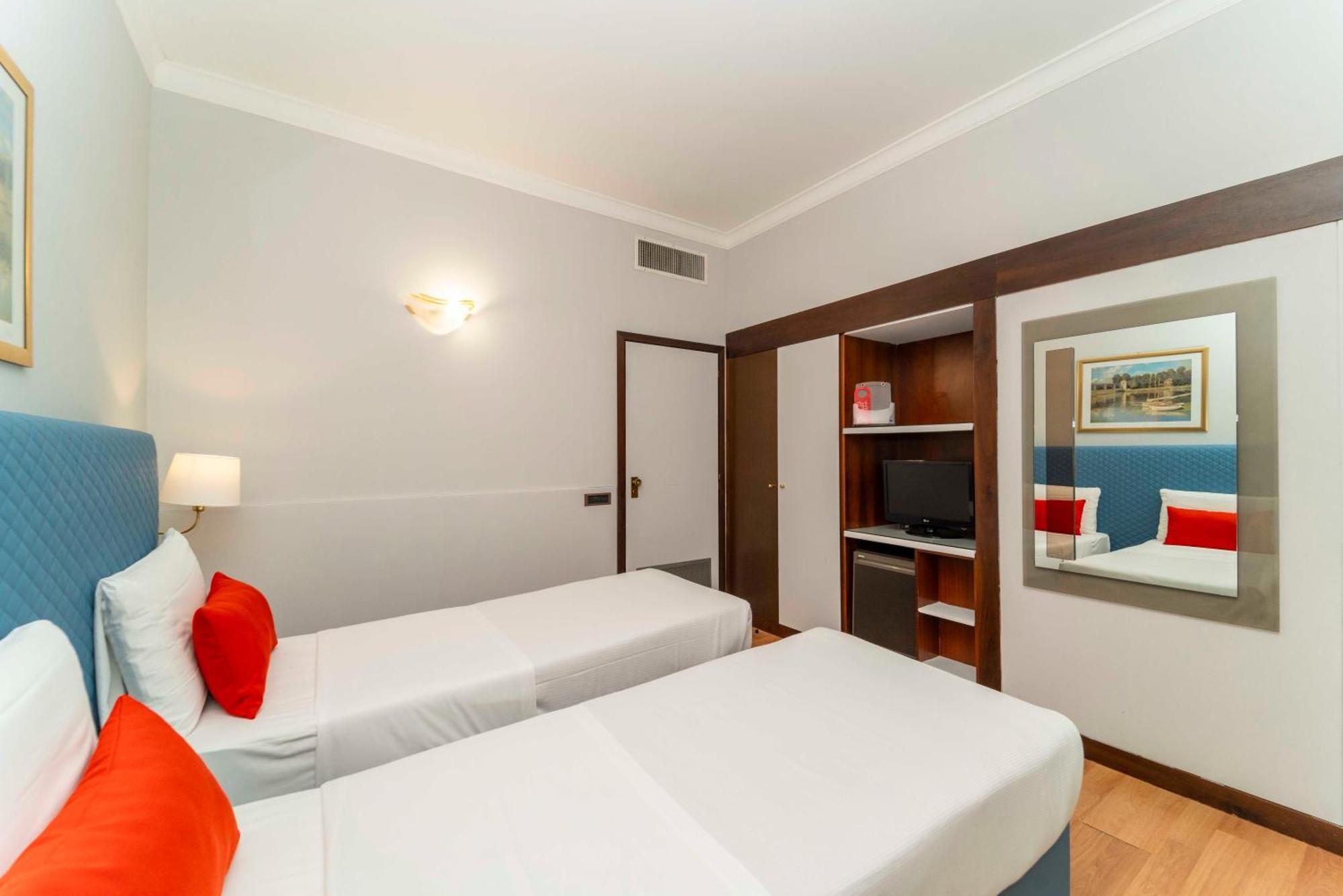 Hotel Royal Torino Centro Congressi Buitenkant foto