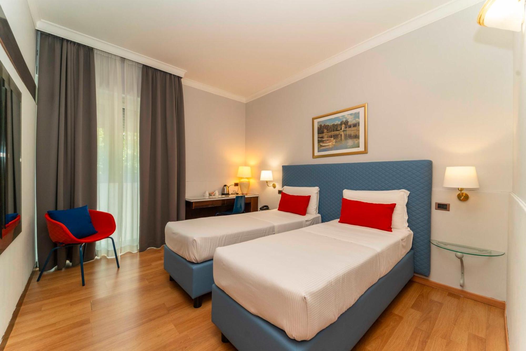 Hotel Royal Torino Centro Congressi Buitenkant foto